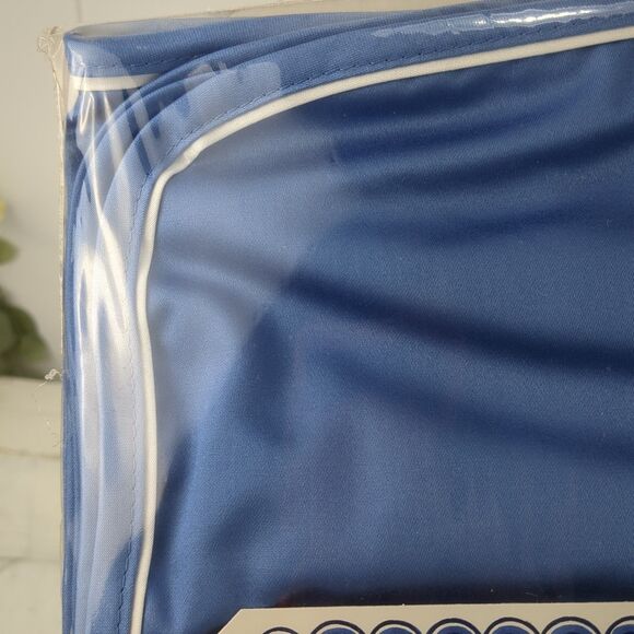 Vintage Royal Copenhagen Blue Fluted Satin Cotton Table Napkins Set of 6 - Picture 5 of 8